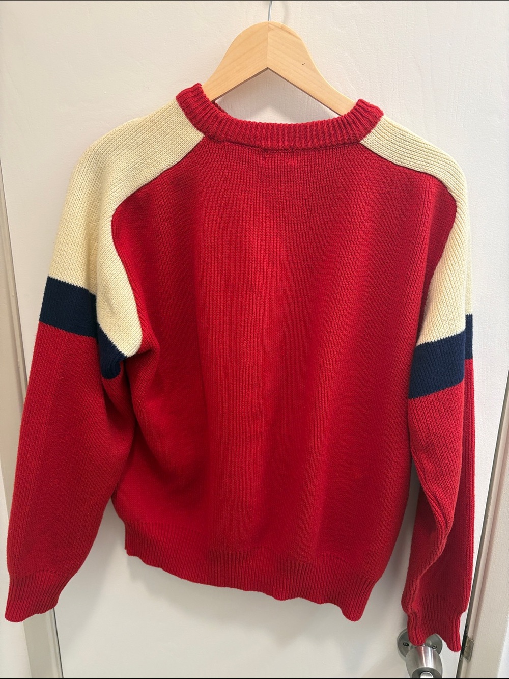 VINTAGE  Red Colorblock Crewneck Sweater. By BSF. LARGE. Taiwan. Acrylic. - Picture 7 of 9